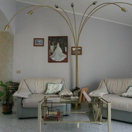 A'Rasal Hotel Irsina Buitenkant foto