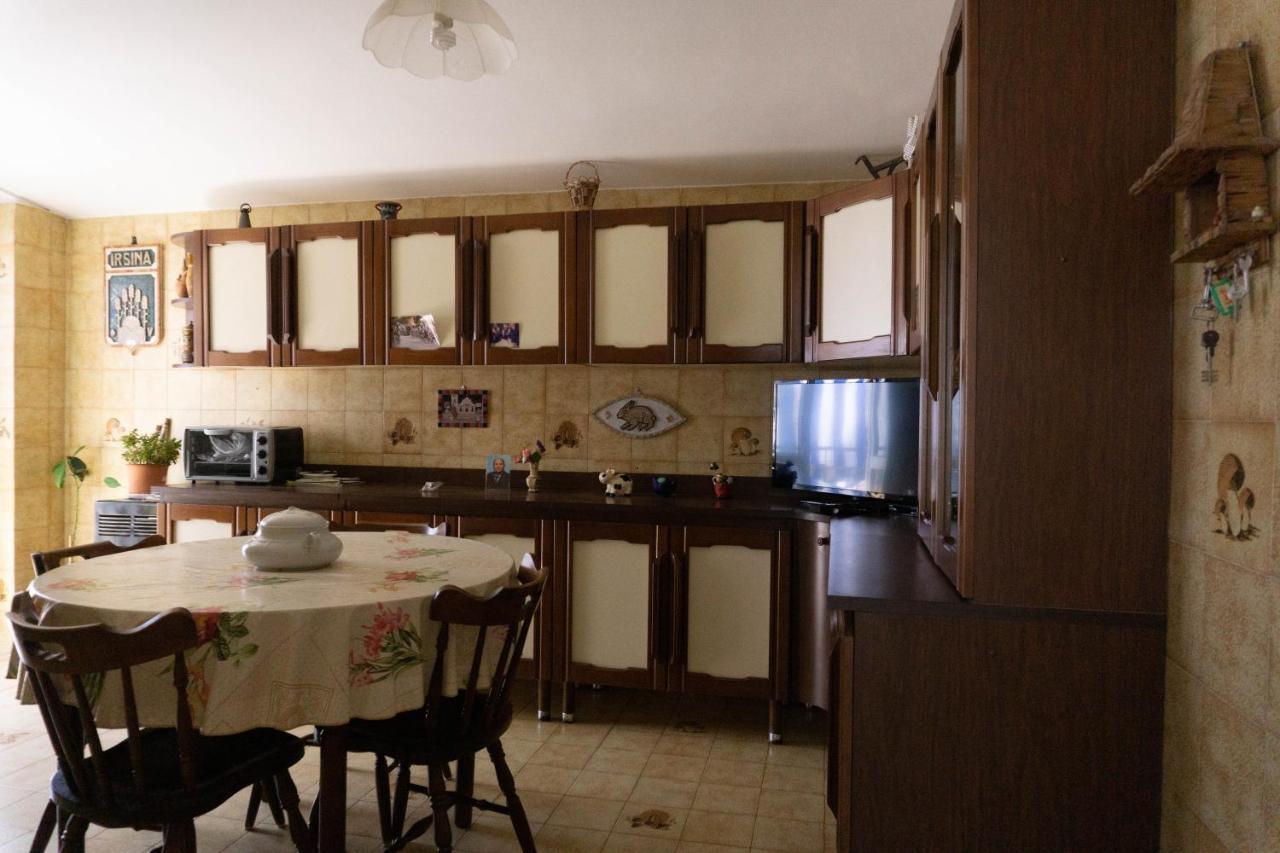 A'Rasal Hotel Irsina Buitenkant foto